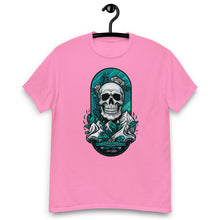 Load image into Gallery viewer, Men's classic tee skull on the slopes