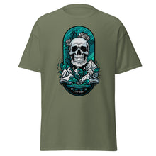 Load image into Gallery viewer, Men's classic tee skull on the slopes