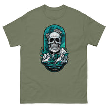 Load image into Gallery viewer, Men's classic tee skull on the slopes