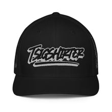 Load image into Gallery viewer, Closed-back trucker cap