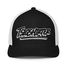 Load image into Gallery viewer, Closed-back trucker cap
