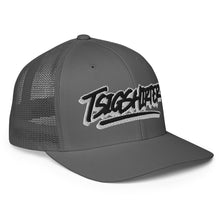 Load image into Gallery viewer, Closed-back trucker cap