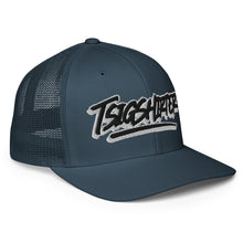Load image into Gallery viewer, Closed-back trucker cap
