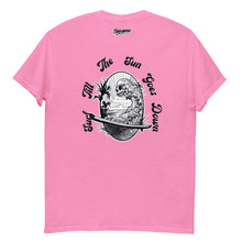 Load image into Gallery viewer, Men's classic tee surf till