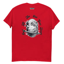 Load image into Gallery viewer, Men's classic tee surf till