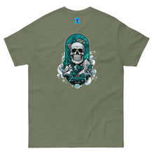 Load image into Gallery viewer, Men&#39;s classic tee skull on the slopes ski and snowboard

